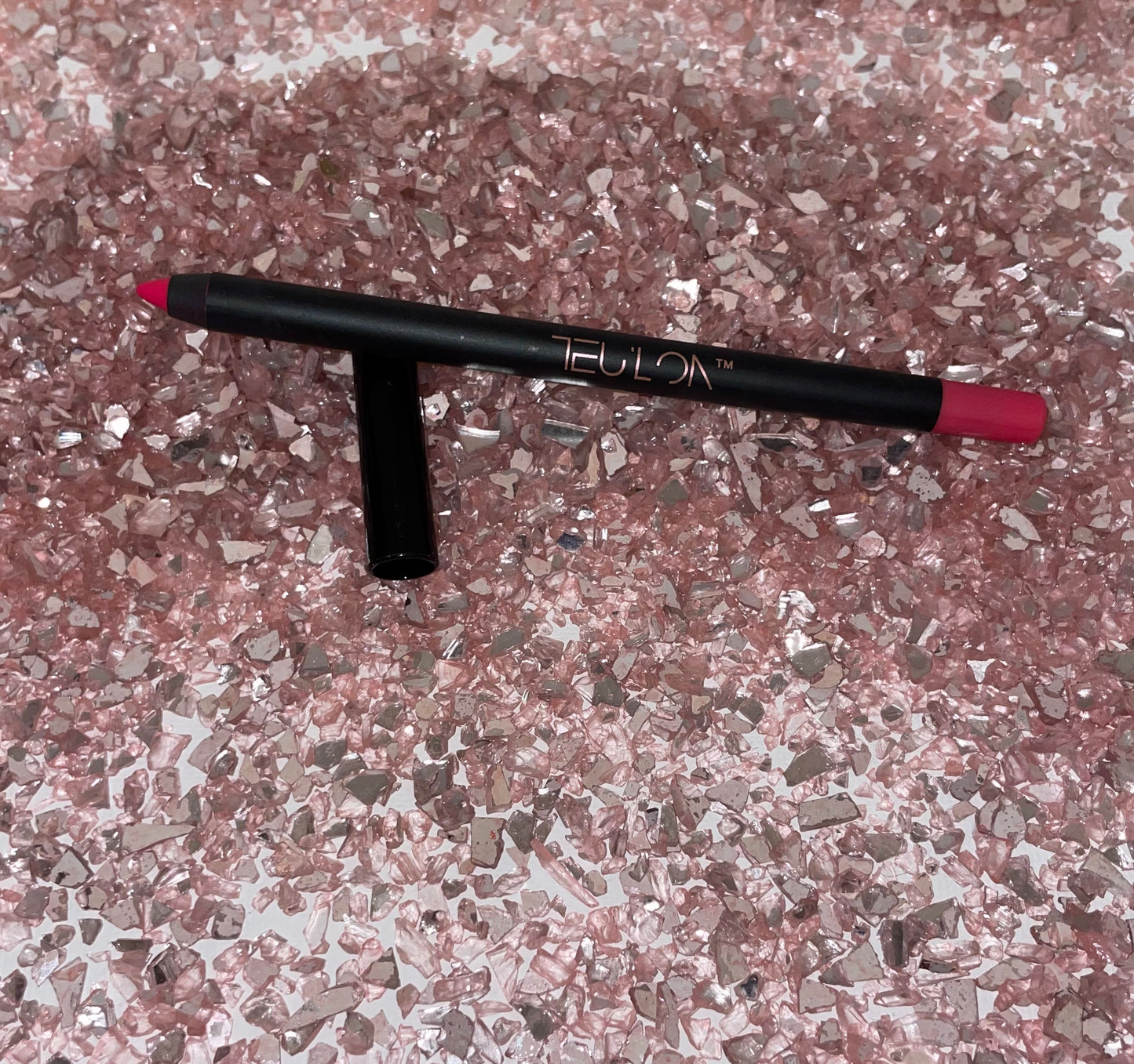 Quite Dainty Lipliner