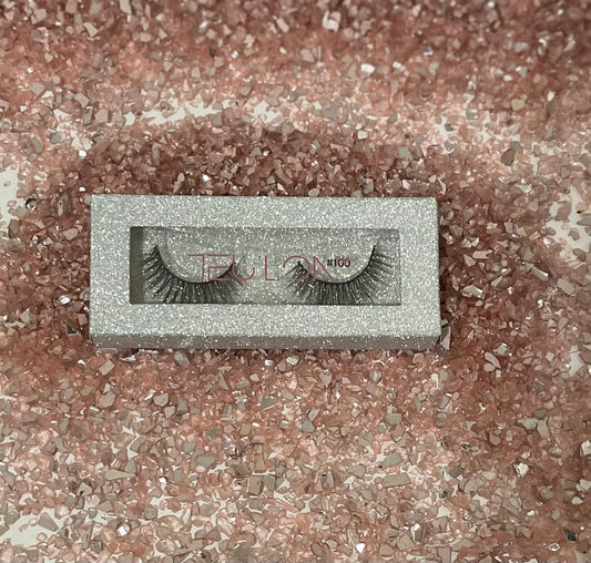 Sky’s The Limit Lashes